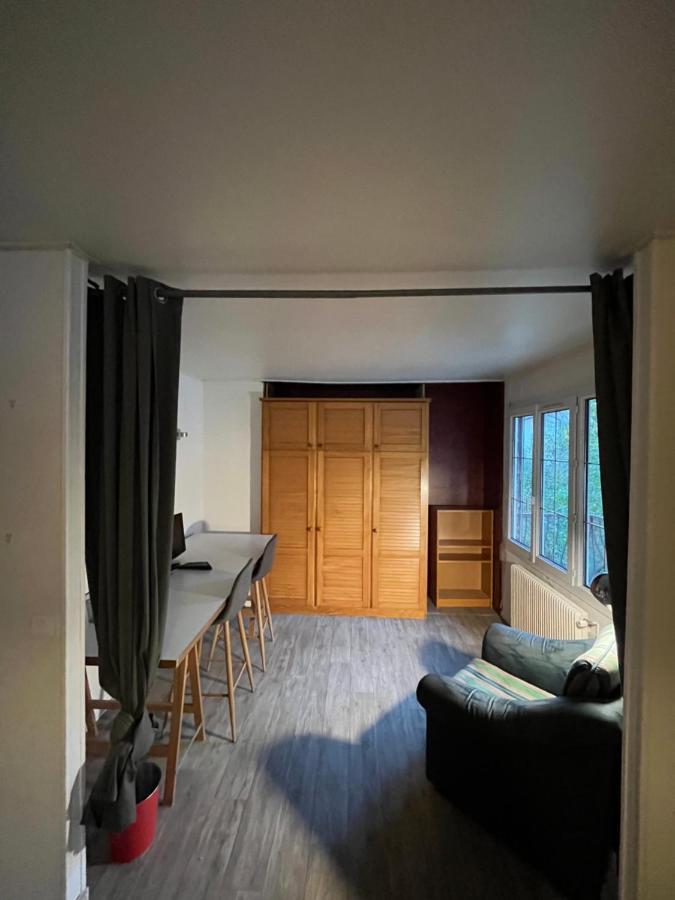 Appartement Fond De Jardin 1 Etage Palaiseau Exterior foto